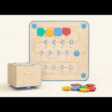 子どもにプログラミングを教えるならこれ!遊びながらコーディングが学べるおすすめ知育玩具5選