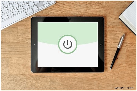 VPNは本当に安全?今すぐ導入すべき理由と安全なVPNの選び方を徹底解説