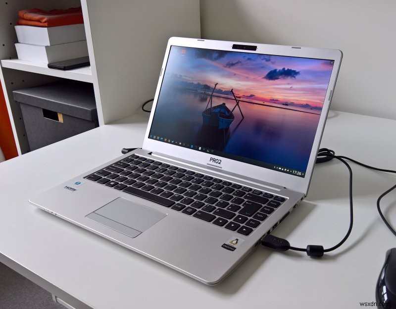 Slimbook Pro2が到着――Linuxデスクトップ本気運用に挑戦、その出来栄えは実に見事
