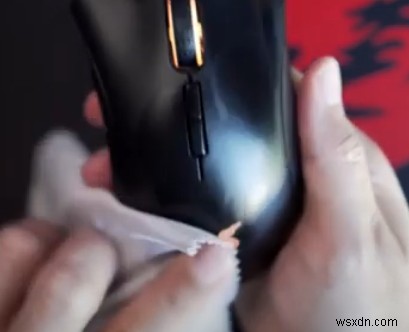 ゲーミングマウスの正しい掃除方法|初心者でもできるクリーニング術とメンテナンスのコツ