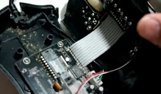 ゲーミングマウスの正しい掃除方法|初心者でもできるクリーニング術とメンテナンスのコツ