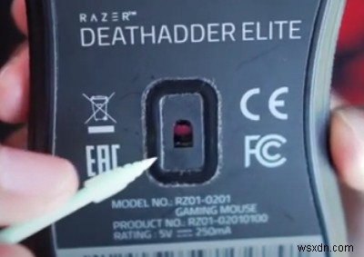 ゲーミングマウスの正しい掃除方法|初心者でもできるクリーニング術とメンテナンスのコツ
