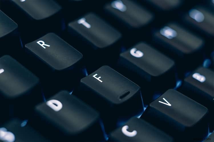 メカニカルキーボードの選び方完全ガイド｜サイズとスイッチの種類を徹底解説