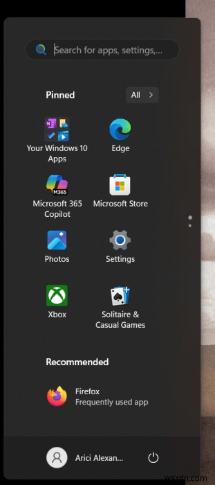 Windows 11のスタートメニューをコンパクトに縮小する方法：ステップバイステップガイド