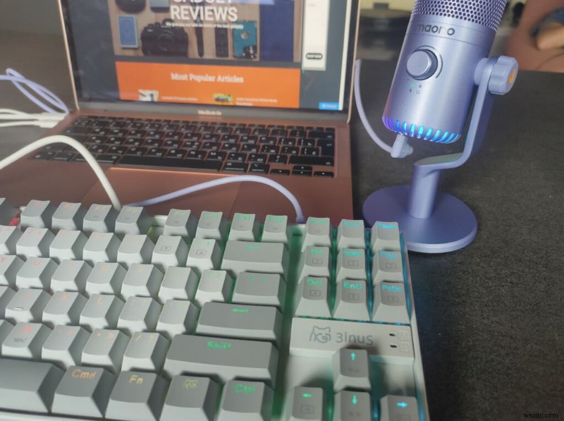WhatGeek x 3inuS Kebohub EE01 メカニカルキーボード徹底レビュー – デザイン・機能・パフォーマンスを検証
