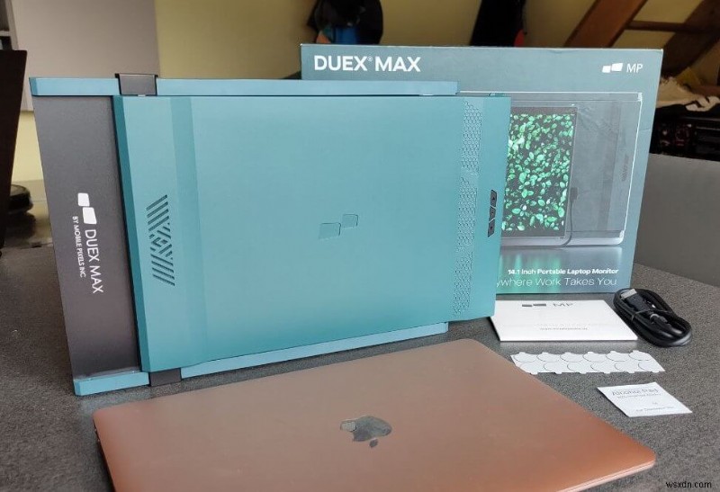Mobile Pixels Duex Max ポータブルモニター徹底レビュー|リモートワークの生産性を高める14.1インチのデュアルスクリーン