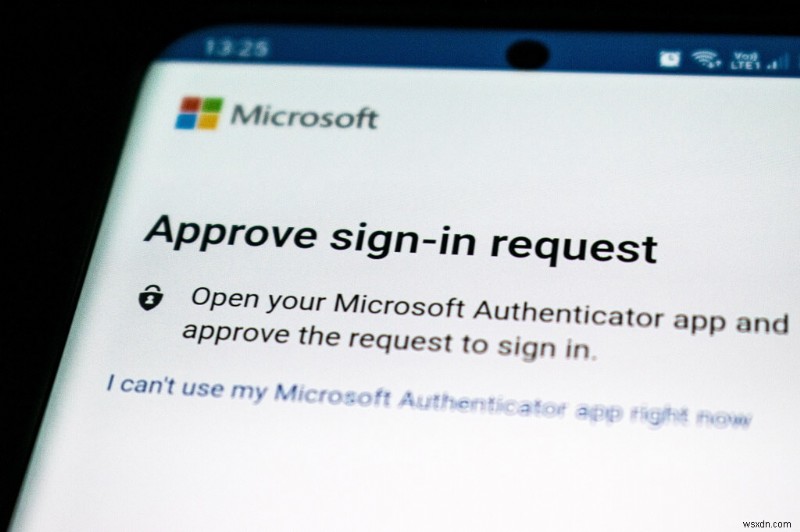 Microsoft Teamsの無料版と有料版を徹底比較!主な違いとメリット