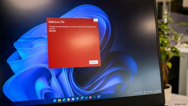 Windows 11 PCには追加のウイルス対策ソフトが必要?標準セキュリティ機能を徹底解説