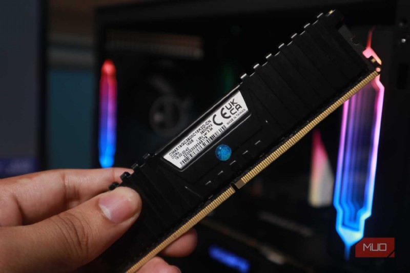 PCが遅い原因はCPUじゃない?メモリに潜む3つのサインと具体的な対処法