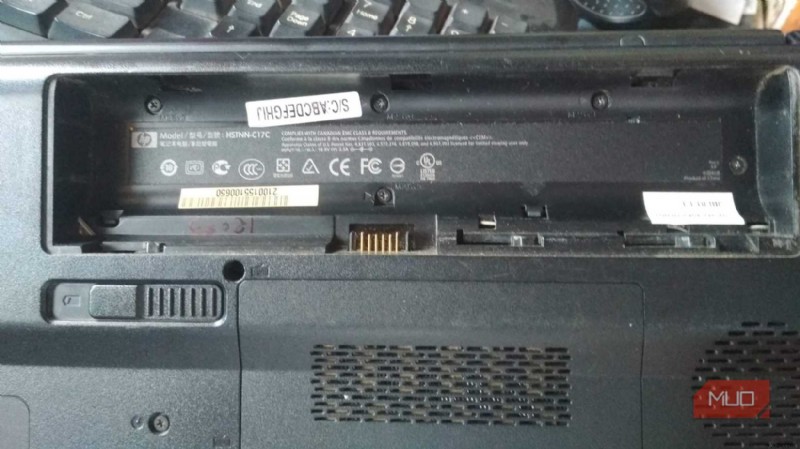 WindowsノートPCが起動しない!黒い画面のまま固まる時の対処法を徹底解説【ステップバイステップ】