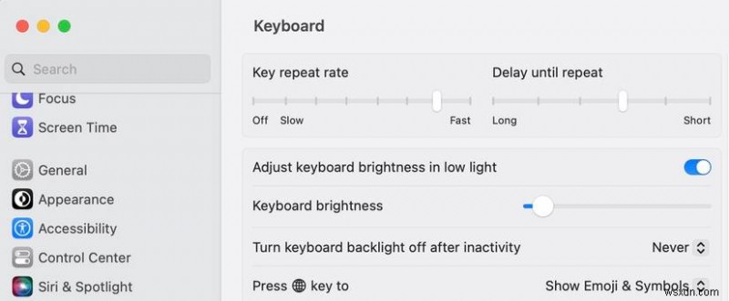 MacBookのキーボードの明るさを調整する方法|初心者向けかんたんステップガイド
