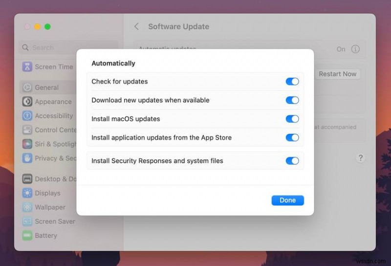 公共の場でMacBookを守るために知っておきたいプライバシー対策8選