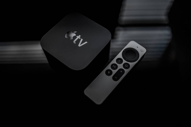 MacBookをテレビに接続する3つの確実な方法|有線・無線の手順を徹底解説