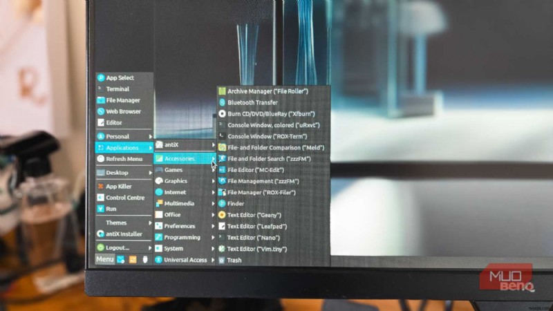 antiX 26で2009年製ノートPCが蘇る!超高速なChromebook風エクスペリエンスを実現