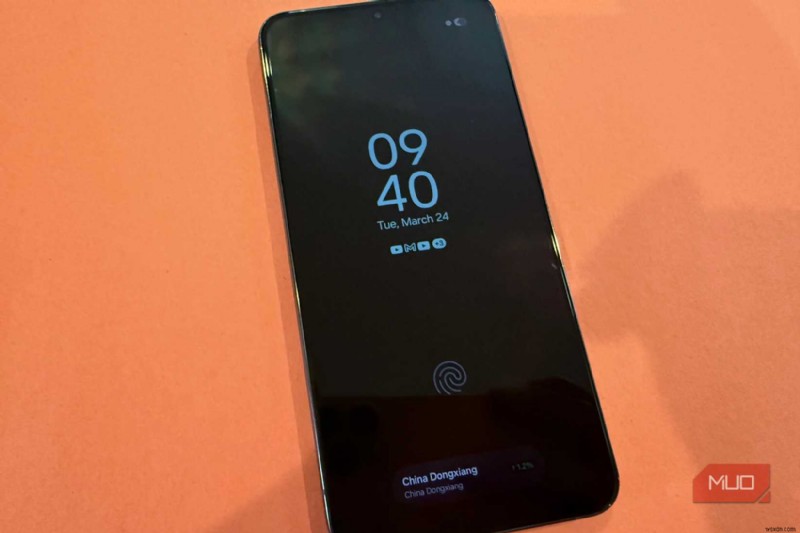 バッテリー消耗を防ぐために、すべてのスマホでこの設定をオフにすべき理由