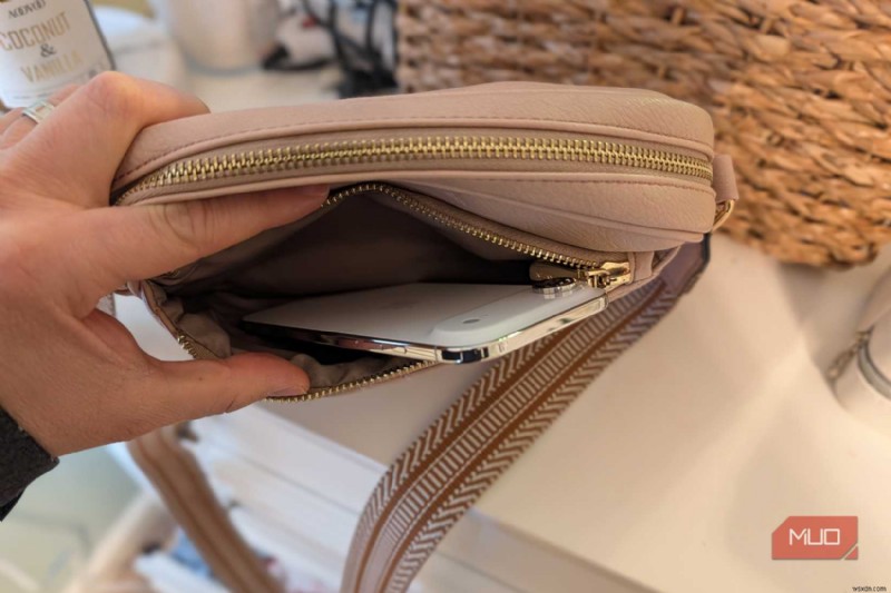 スマホをケースなしで新品同様に保つ方法:実践してわかった3つのルール