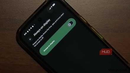 スマホのバッテリーを一番消耗させるのは「画面」——設定を見直すだけで劇的に改善する方法