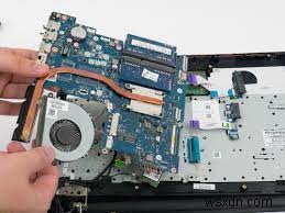 マザーボードから煙が出る原因と対処法|診断・修理の完全ガイド
