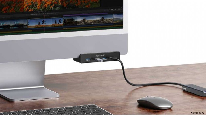 デスクスペースを取り戻せ!約15ドルのUSB-Cクランプハブでモニター裏にポートを増設