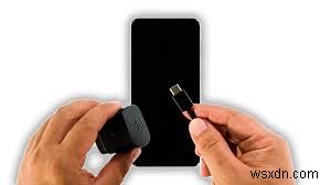 サムスンGalaxy S21/S22のブラックスクリーン問題を即解決!自宅で試せる6つの対処法
