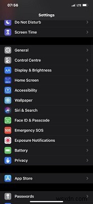 友達のWhatsAppステータスが表示されないのはなぜ?原因と解決策を徹底解説