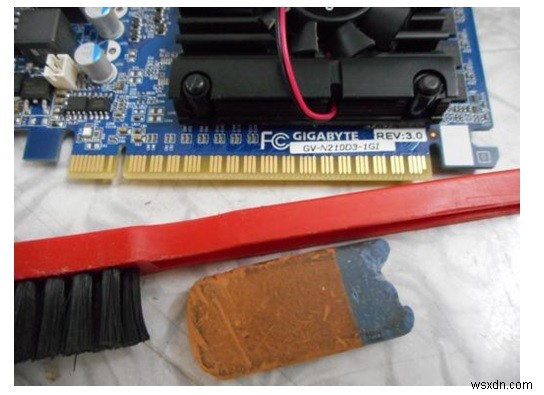BIOSTAR H61MGVマザーボードの復活劇:わずかな手間で実現した費用対効果の高い修理