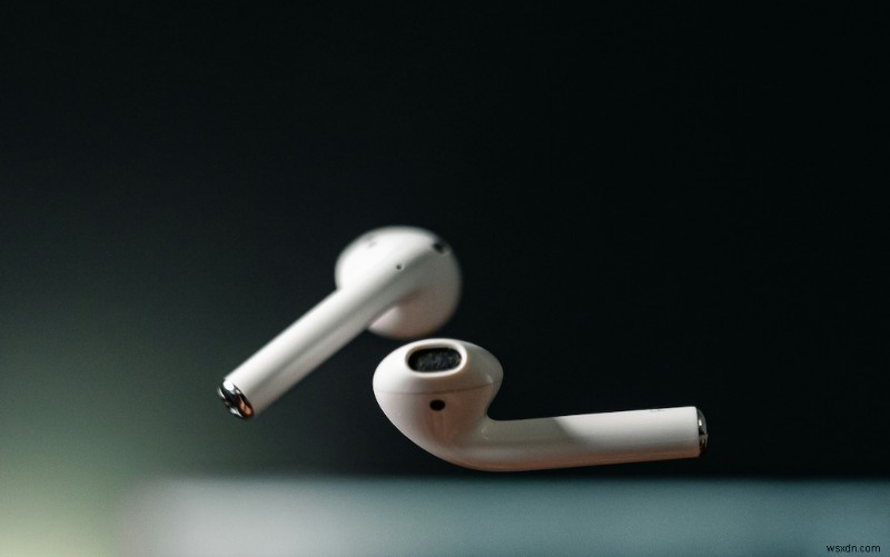 AirPodsのマイクを安全に掃除してクリアな音質を取り戻す方法