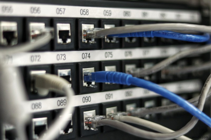 DNS(ドメインネームシステム)とは?仕組みと種類を徹底解説【初心者向け完全ガイド】