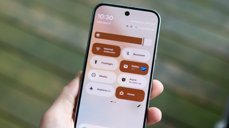 PixelでAndroid 16 QPR1ベータ版をダウンロードする方法：初心者向けステップバイステップガイド