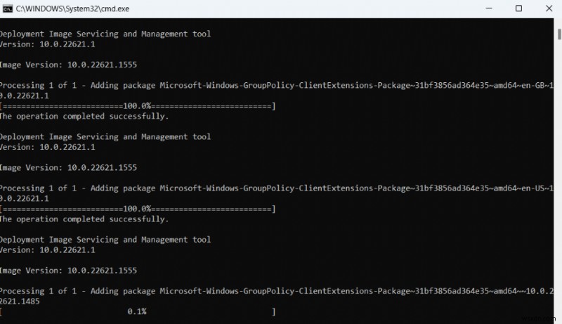 Windows 11でデスクトップとロック画面の壁紙が勝手に変わるのを止める方法