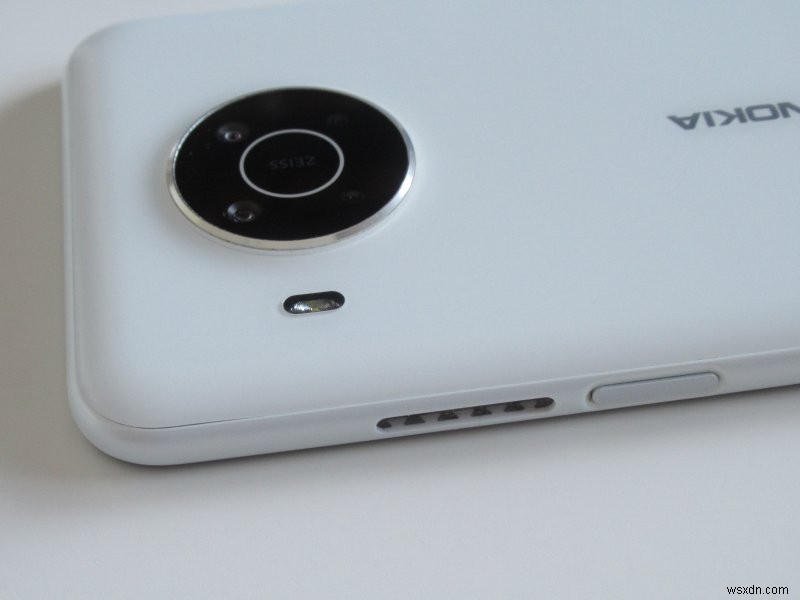 Nokia X10長期使用レビュー――2年で寿命？バッテリー劣化とコスパの真実