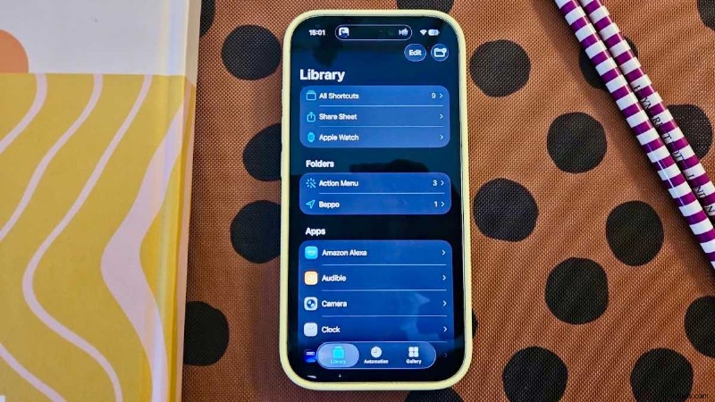 iPhoneのアクションボタンを使いこなす方法｜ショートカットで1つのボタンに複数機能を持たせる実践テクニック