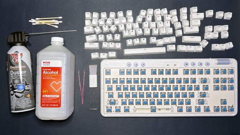 プロ級のキーボード掃除術!初心者でもできる簡単・効果的なお手入れガイド