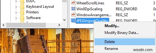 Windows10で壁紙画像の圧縮を無効にする方法 