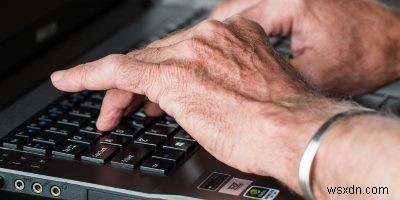 高齢者向けのWindowsコンピュータをセットアップする方法 