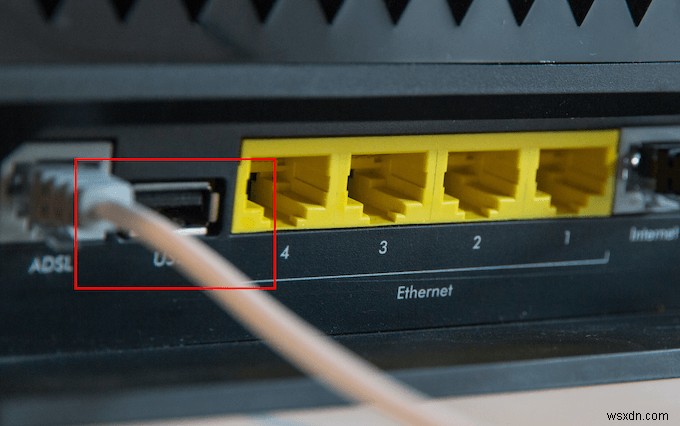 新しいモデムルーターで何を探す必要がありますか？ 