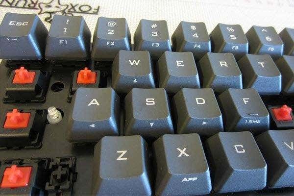 水害を受けたキーボードを修理する方法 