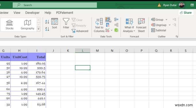 Excelでフラッシュフィルを使用する方法 