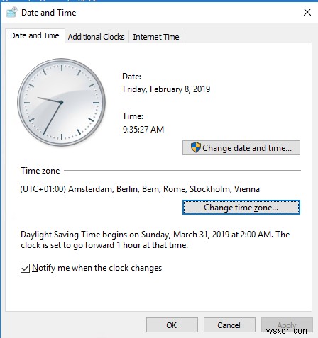 修正：コンピューター（サーバー）の再起動後、時計が間違った時間に戻る 