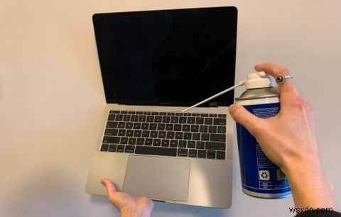 MacBookのスティッキーキーを修正する方法 