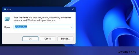 Windows11でスタートアッププログラムを追加または削除する方法 