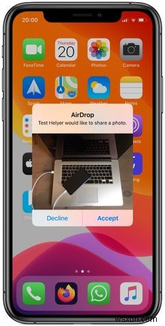 iPhoneまたはMacからAirDropする方法 