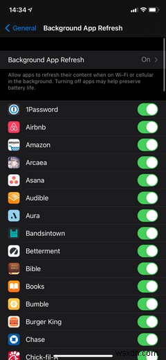 iPhoneとAndroidのバックグラウンドアプリの更新とは何ですか？ 