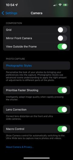 iPhone13ProおよびiPhone13ProMaxでマクロ写真を撮る方法 