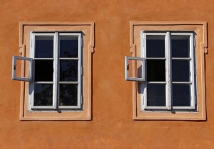 Javaの例を使用してOpenCV適応しきい値を説明する 