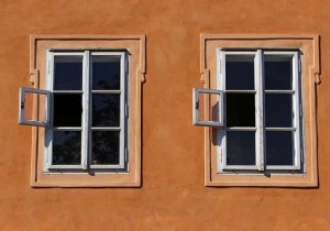 OpenCVでのScharrエッジ検出を示すJavaの例。 