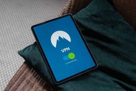 VPNレビューを本当に信頼できますか？ 