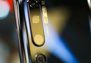Face ID：見知らぬ人がスマートフォンのロックを解除できますか？それを防ぐにはどうすればよいですか？ 