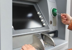 犯罪者があなたに対してクレジットカードスキマーを使用できる7つの方法 