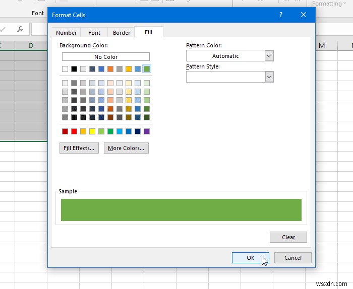 Excelで別の行または列に色を適用する方法 